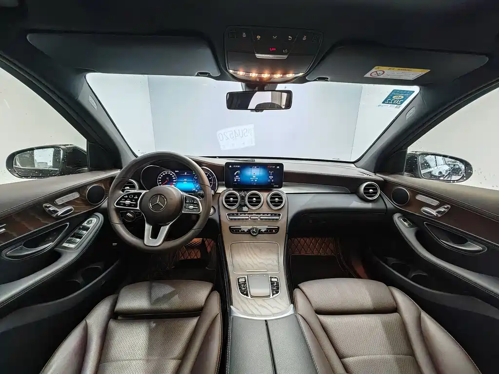Mercedes-Benz GLC — миниатюра 10