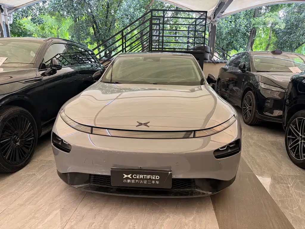 XPeng P7 — миниатюра 2