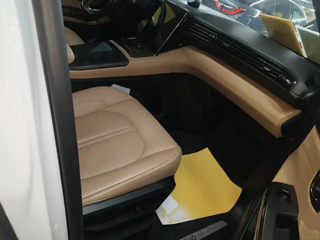 NIO ES6 — миниатюра 25
