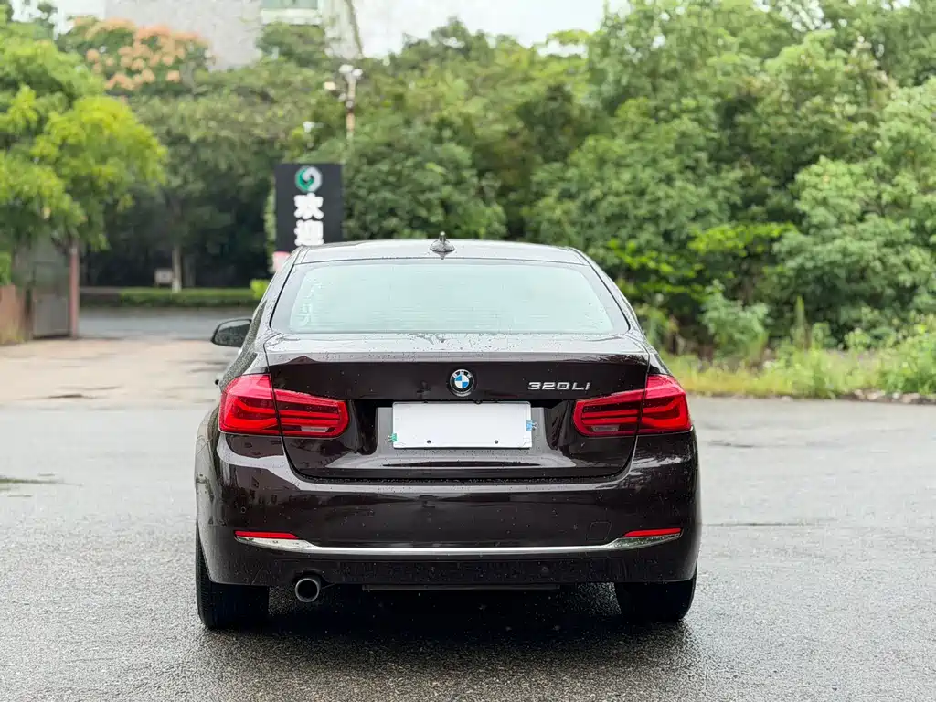 BMW 3 Series — миниатюра 5