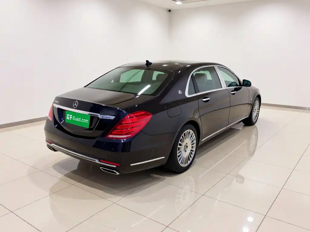 Mercedes-Benz S-Class — миниатюра 6