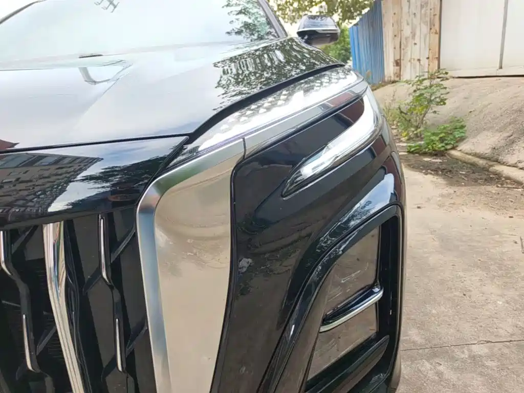 Hongqi Hongqi HS3 PHEV — миниатюра 24