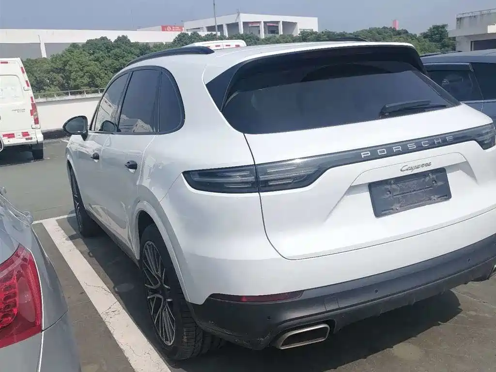 Porsche Cayenne 2019 Cayenne 3.0T