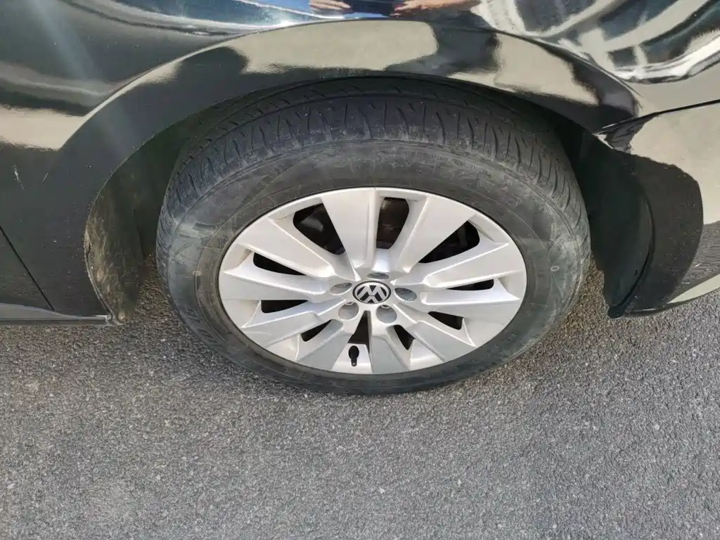 Volkswagen Lavida — миниатюра 8
