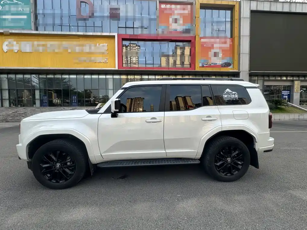 Toyota Prado — миниатюра 2