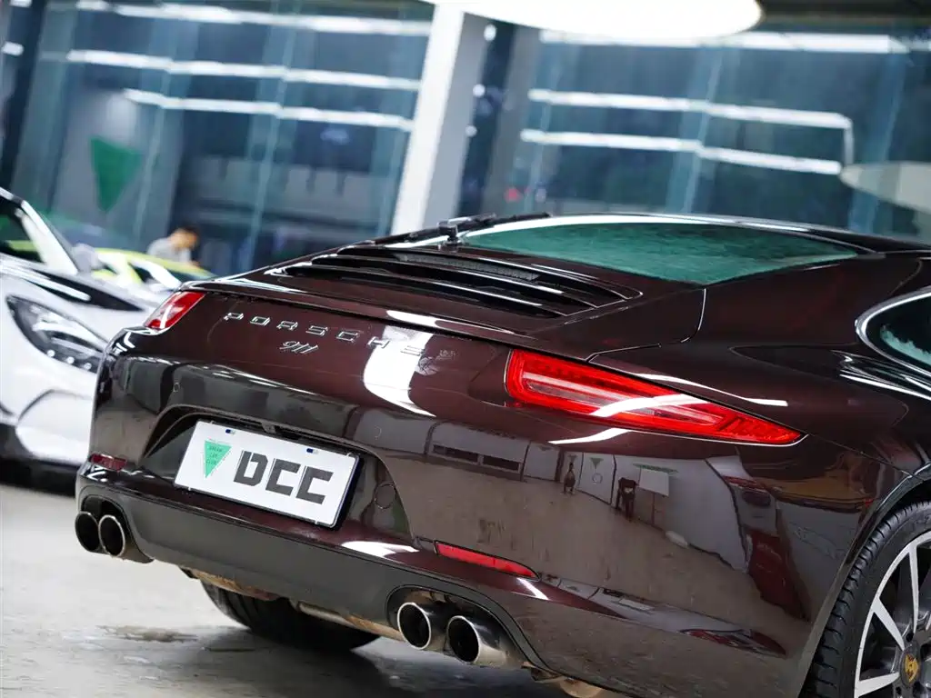Porsche 911 2015 Carrera 3.4L Style Edition