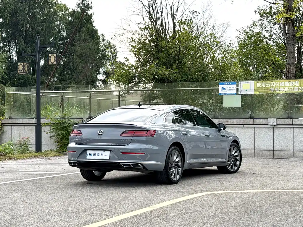 Volkswagen CC — миниатюра 9