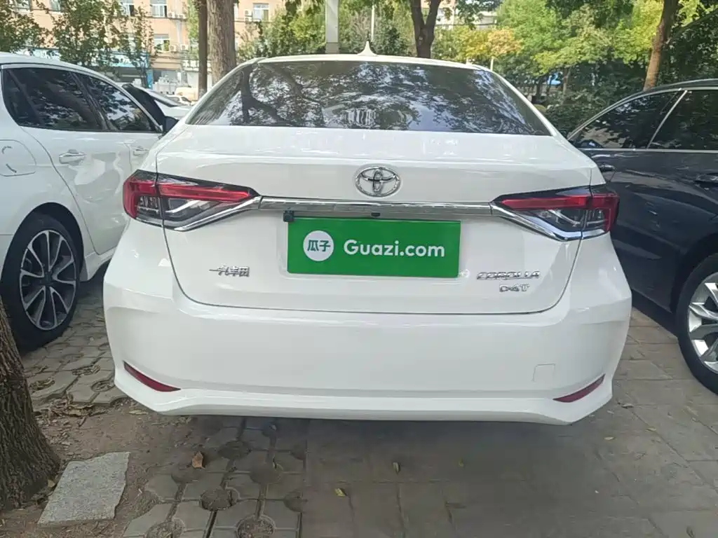 Toyota Corolla — миниатюра 6