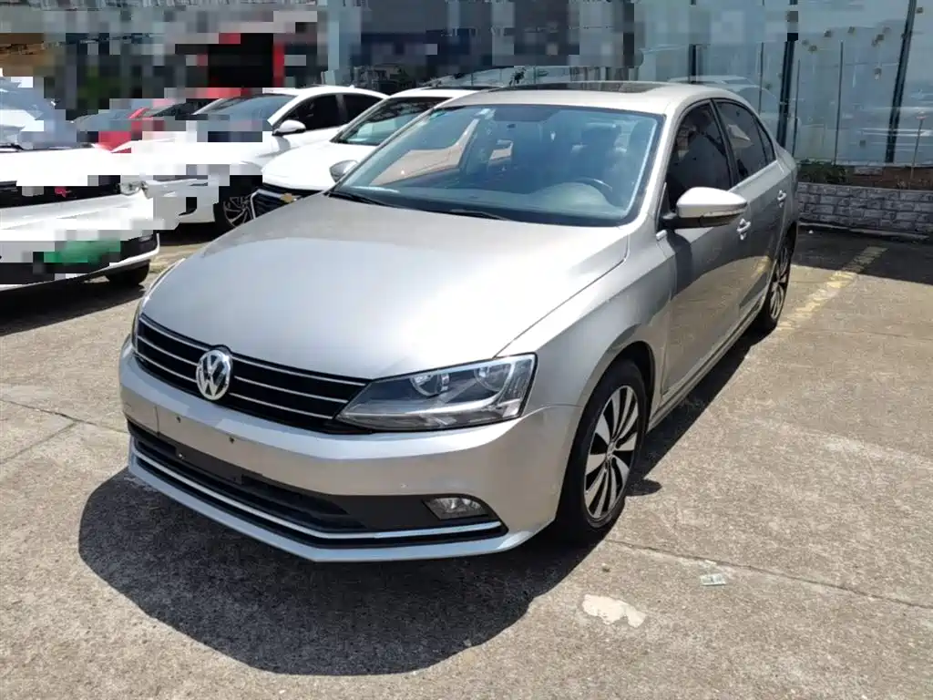 Volkswagen Sagitar 2017