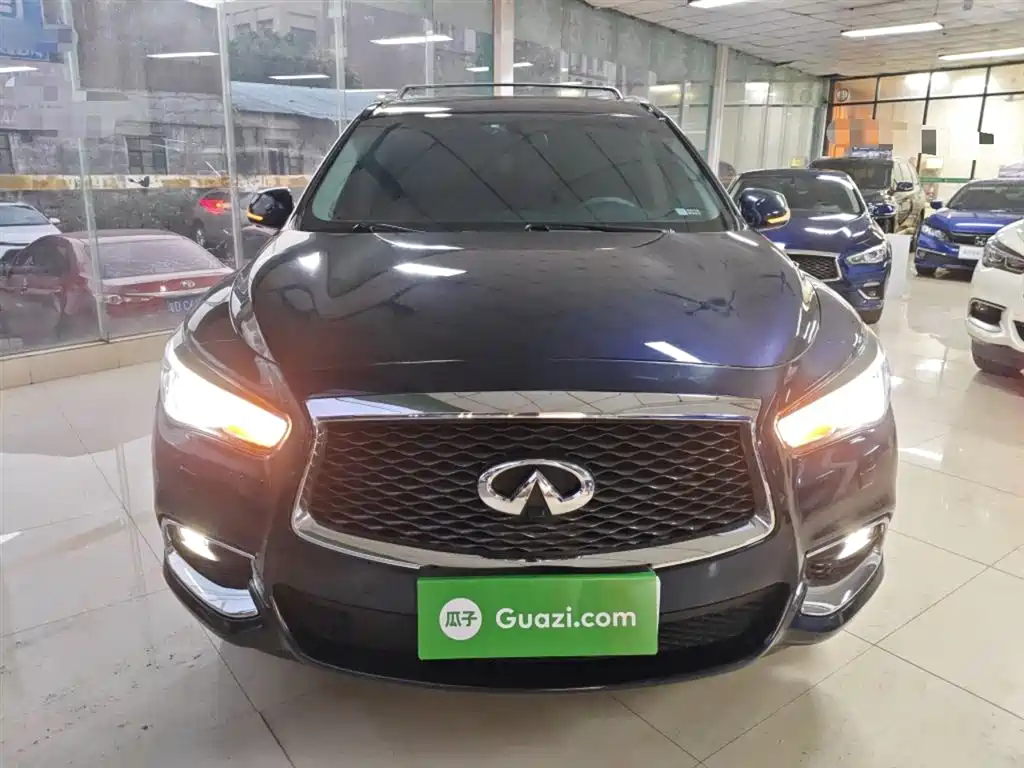 Infiniti QX60 2018 2.5 S/C Hybrid Champion
