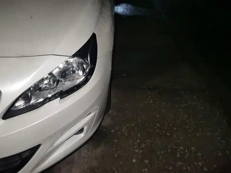 Peugeot 408 — миниатюра 5