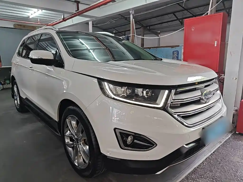 Ford Edge — миниатюра 4