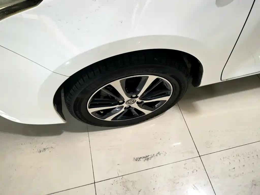 Toyota Yaris L — миниатюра 23