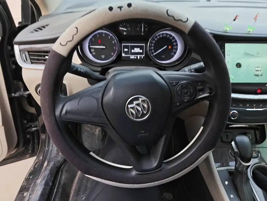 Buick Verano — миниатюра 15