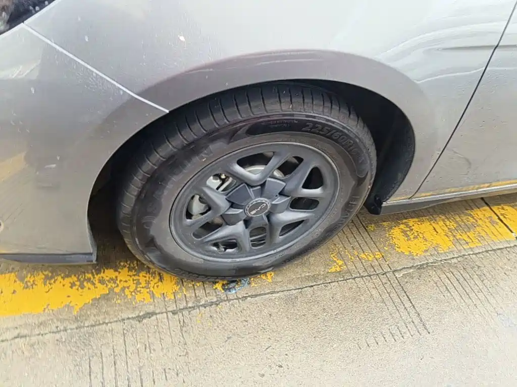 BYD Seal 05 DM-i — миниатюра 23
