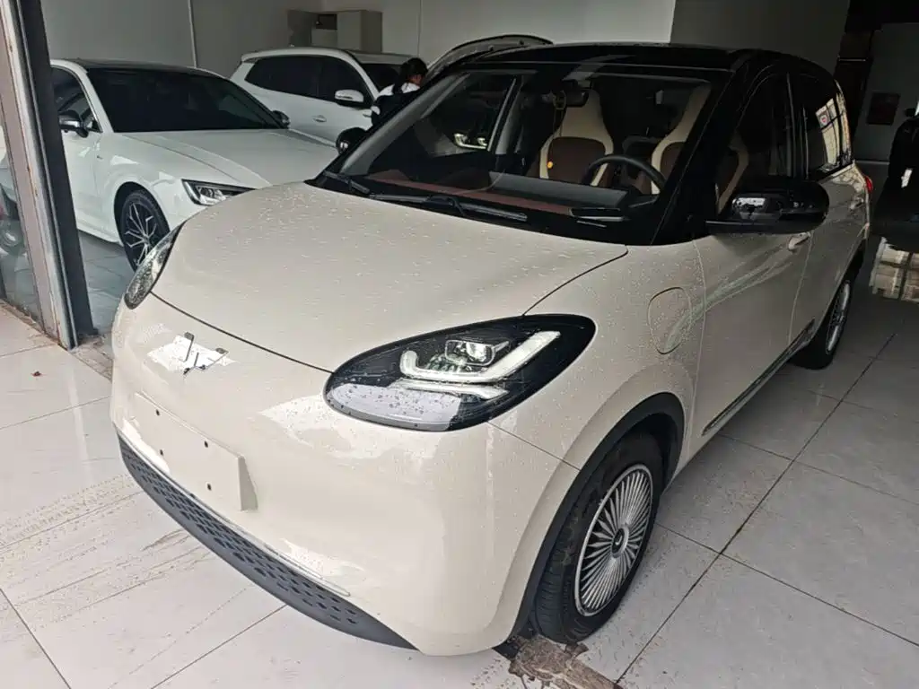 Wuling Bingo — миниатюра 2