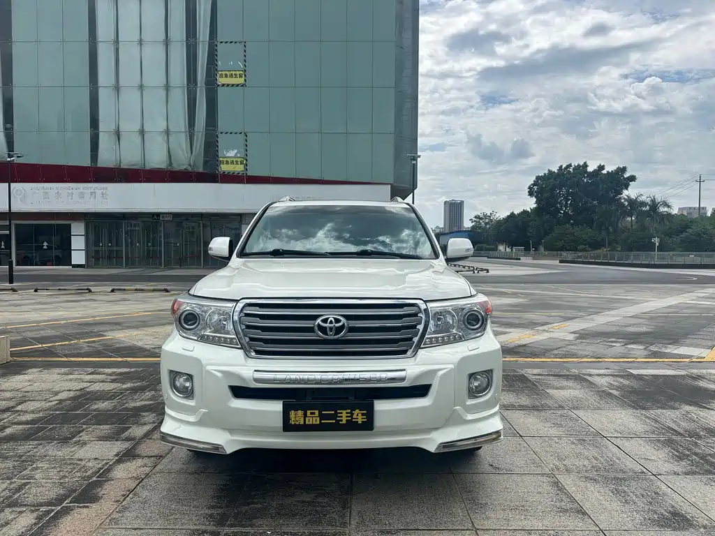Toyota Land Cruiser — миниатюра 2