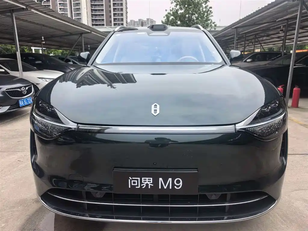 Aito M9 2025 Ultra 52kWh 6 мест (192 ）