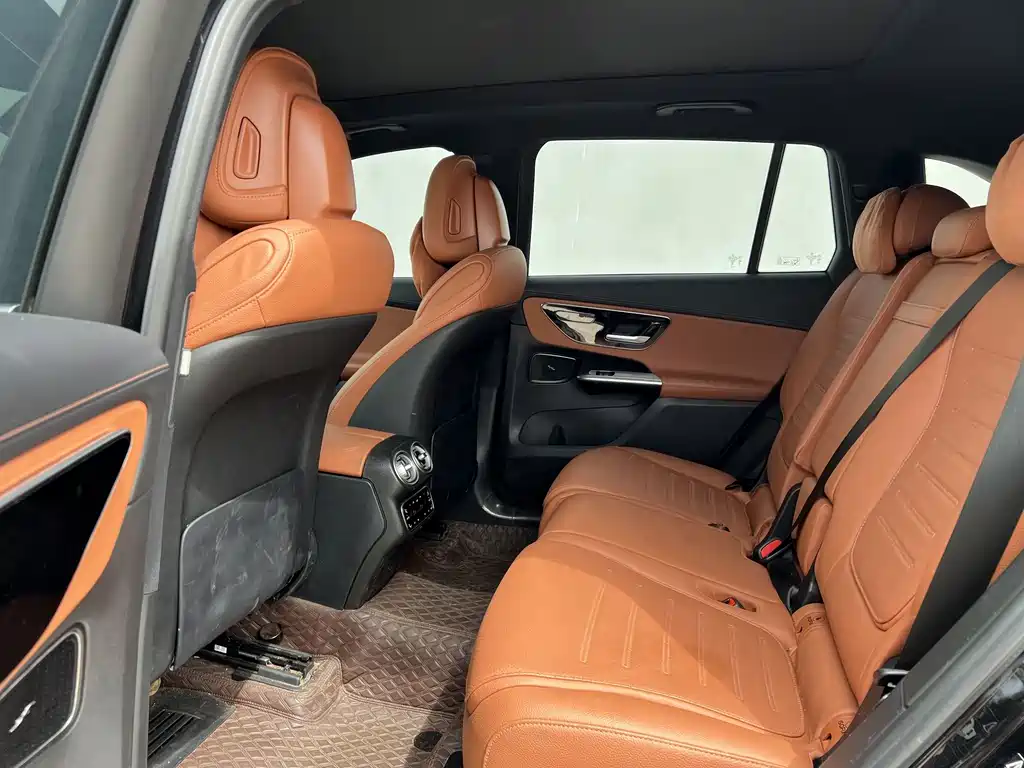 Mercedes-Benz GLC — миниатюра 9
