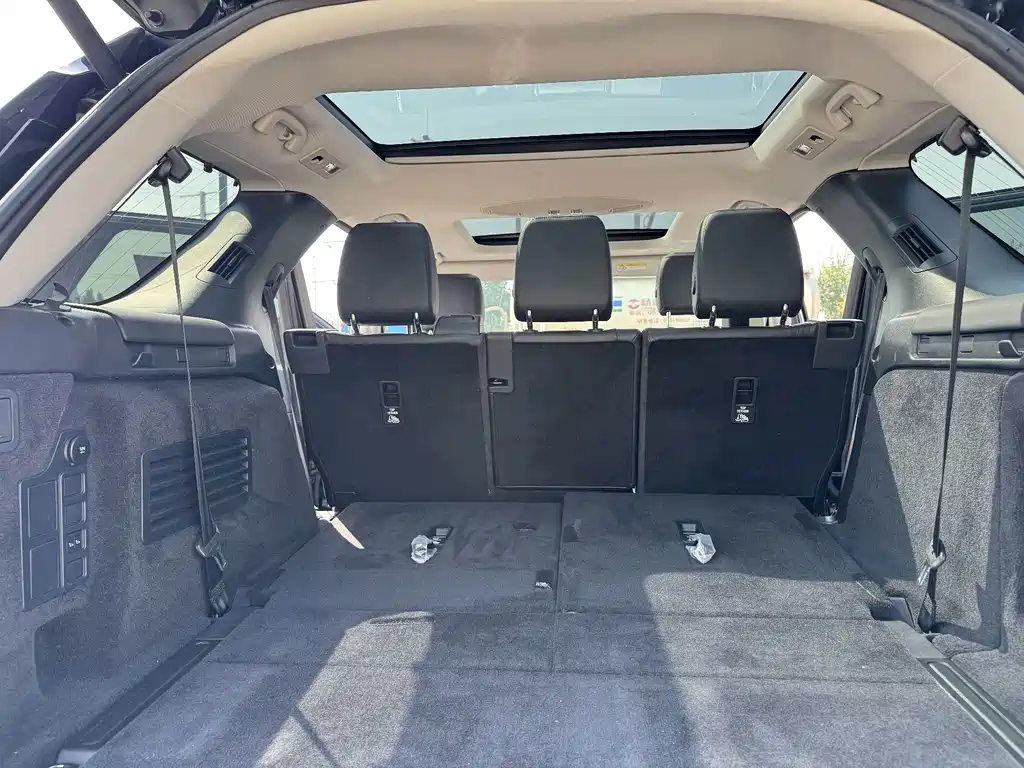 Land Rover Discovery — миниатюра 16