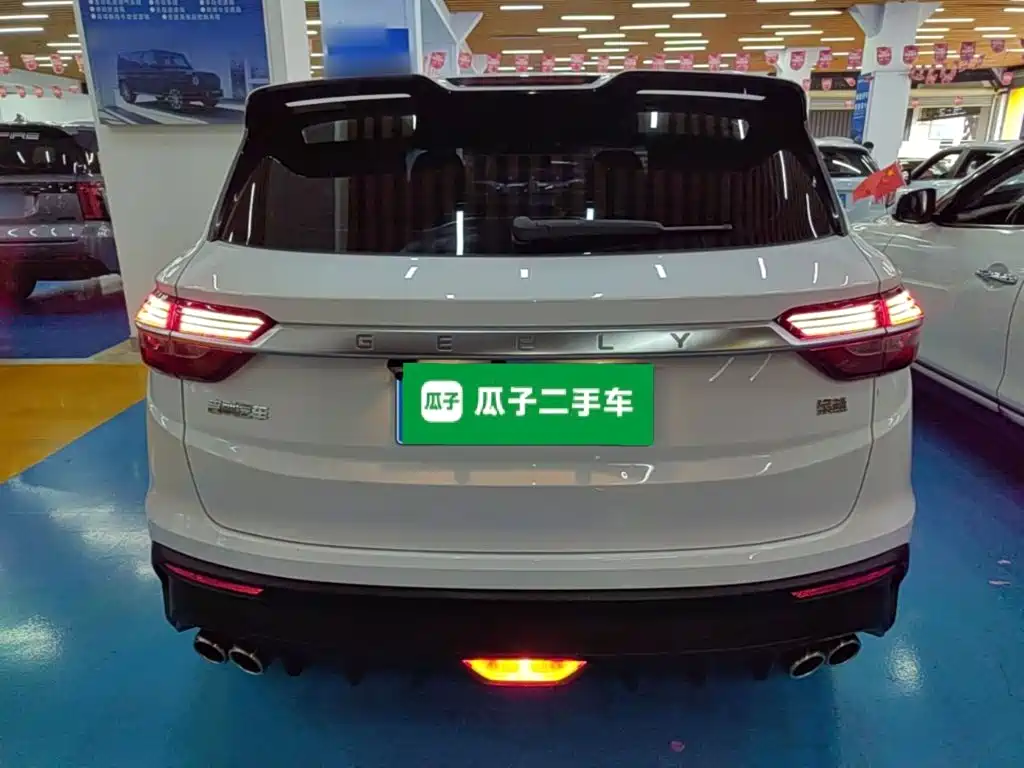 Geely Binyue — миниатюра 6