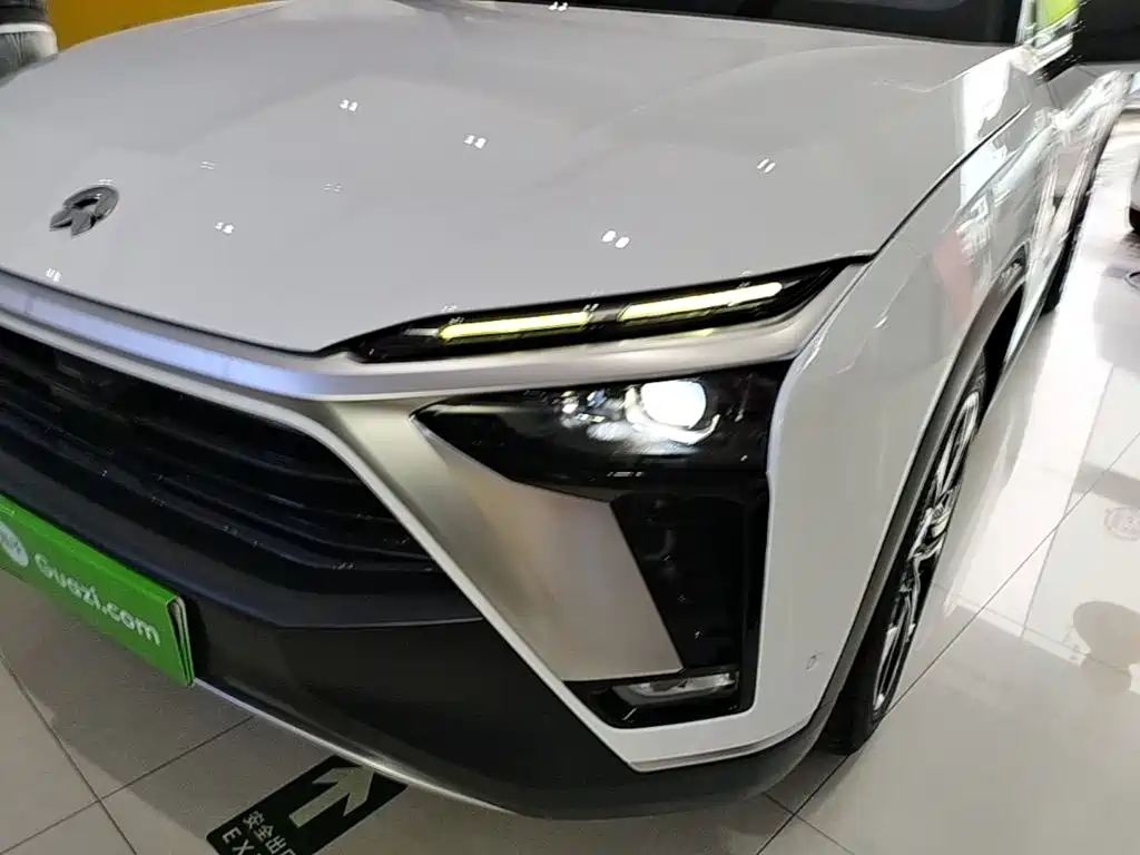 NIO ES8 — миниатюра 24