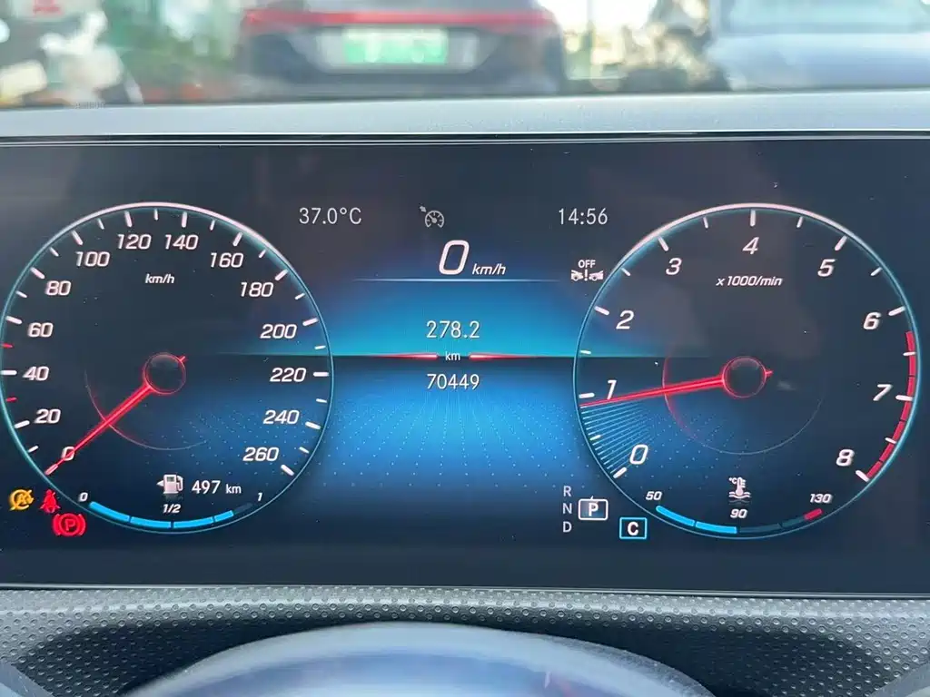 Mercedes-Benz A-Class — миниатюра 9