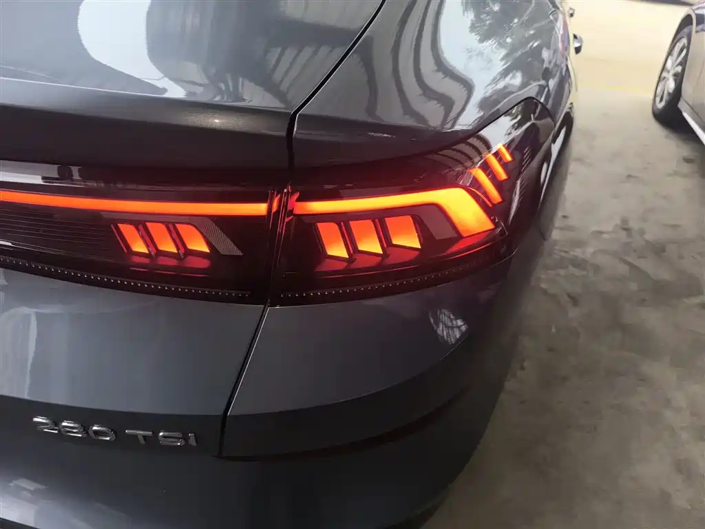 Volkswagen Lamando 2023 L 280TSI DSG
