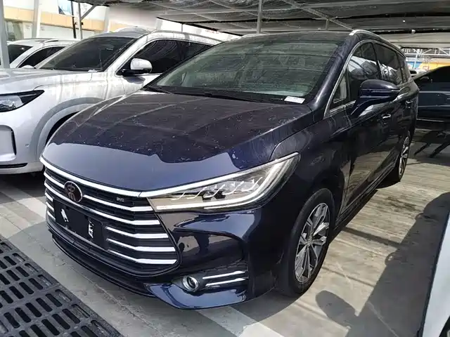 2019 BYD Song Max