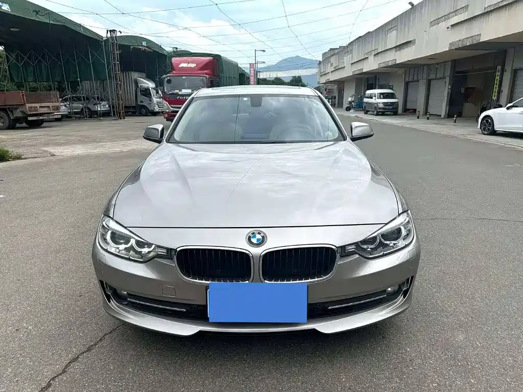 BMW 3 Series 2015