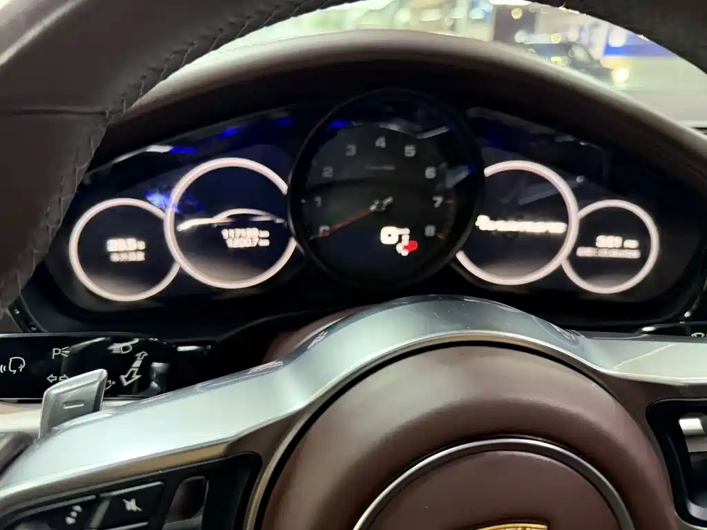 Porsche Panamera — миниатюра 10