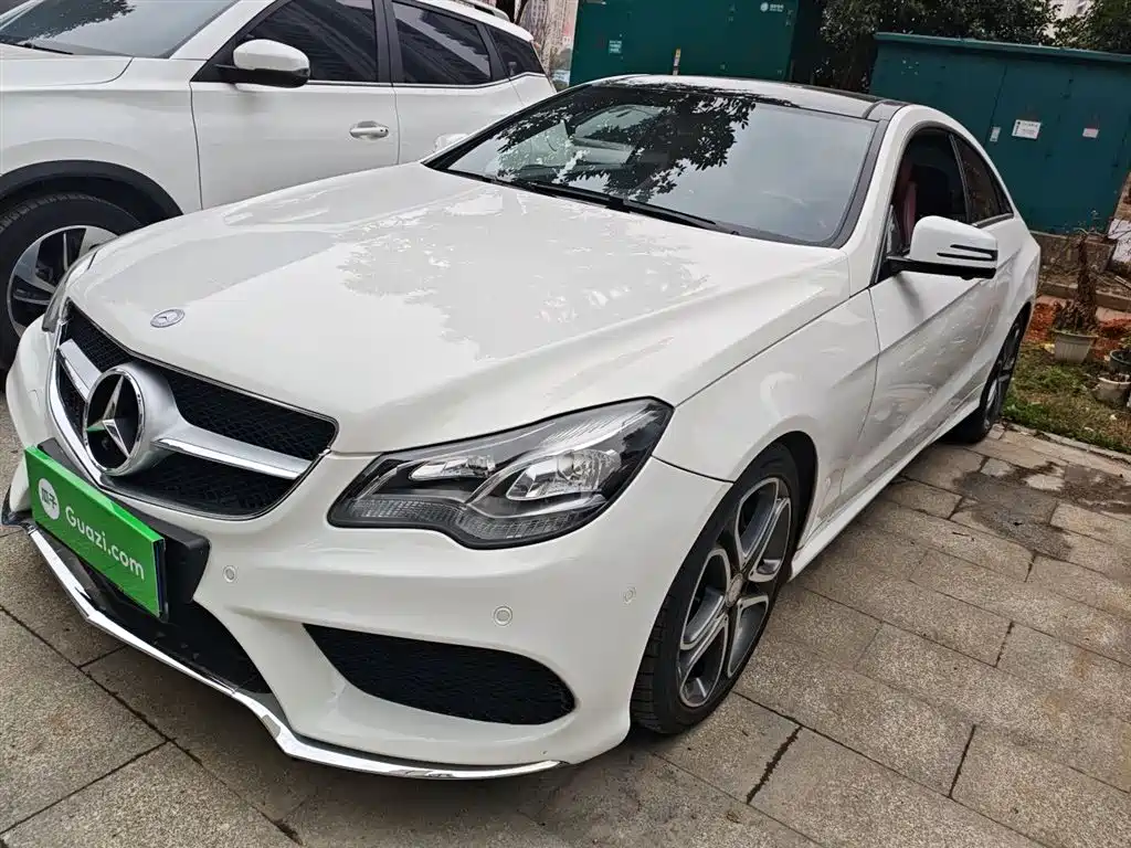 Mercedes-Benz E-Class (Import) 2016