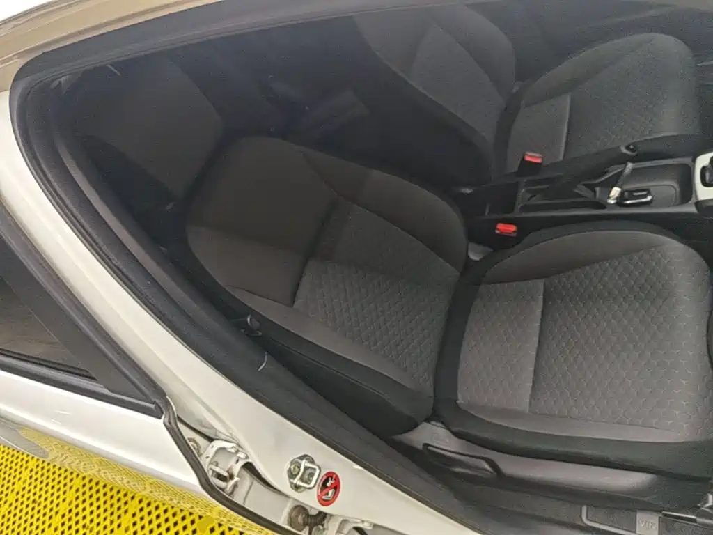 Honda Fit — миниатюра 25