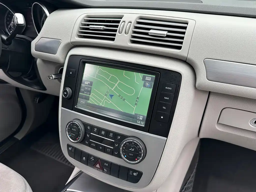 Mercedes-Benz R-Class — миниатюра 26