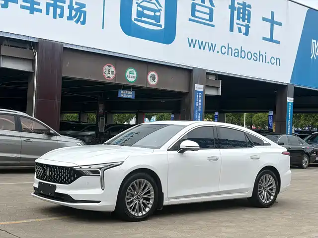 2024 Bestune B70