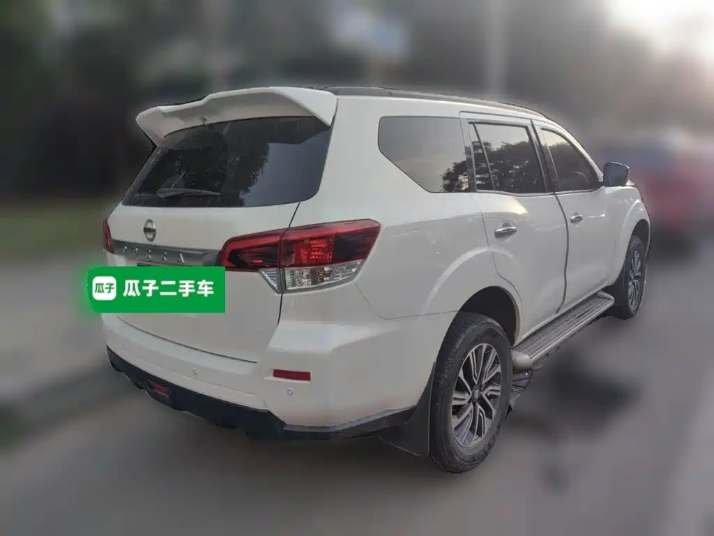 Nissan Terra — миниатюра 4