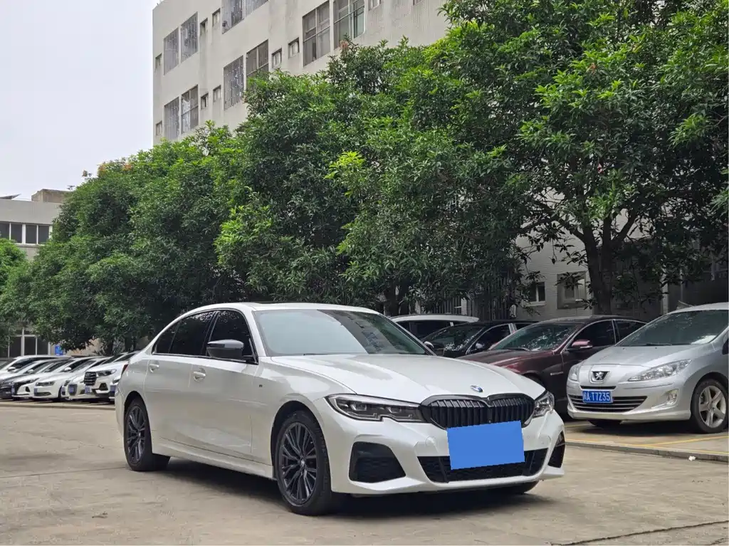 BMW 3 Series — миниатюра 3