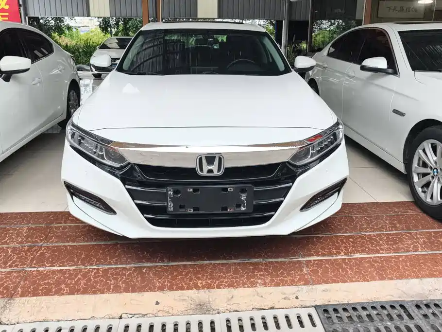 Honda Accord — миниатюра 2