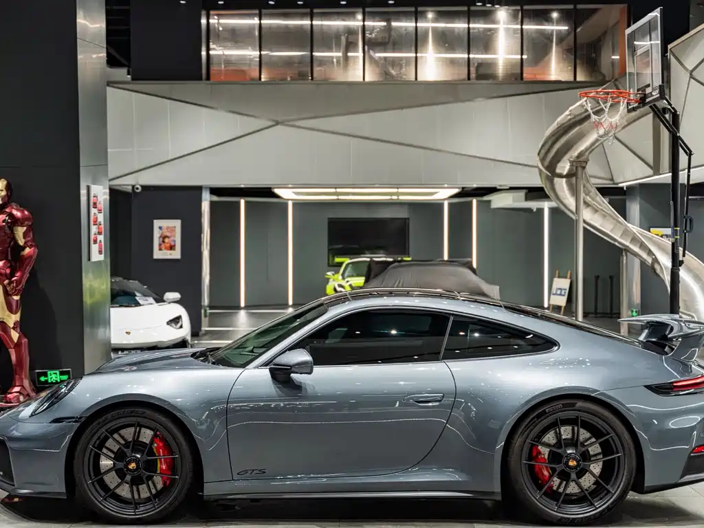 Porsche 911 2025 Carrera GTS 3.6T