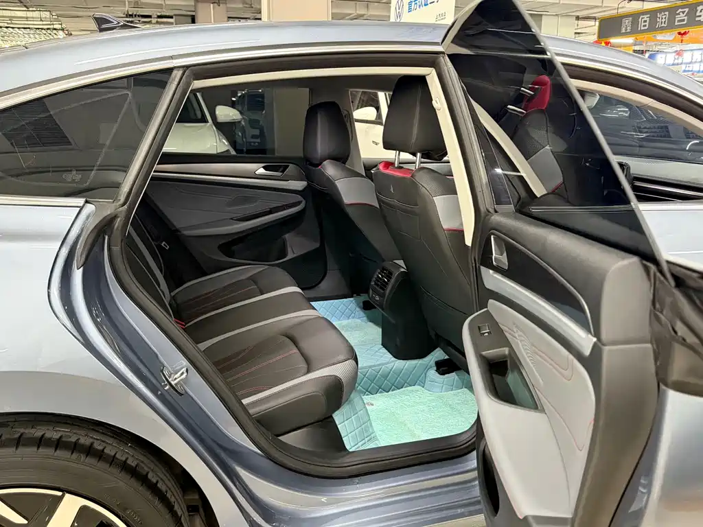 Volkswagen Lamando — миниатюра 12