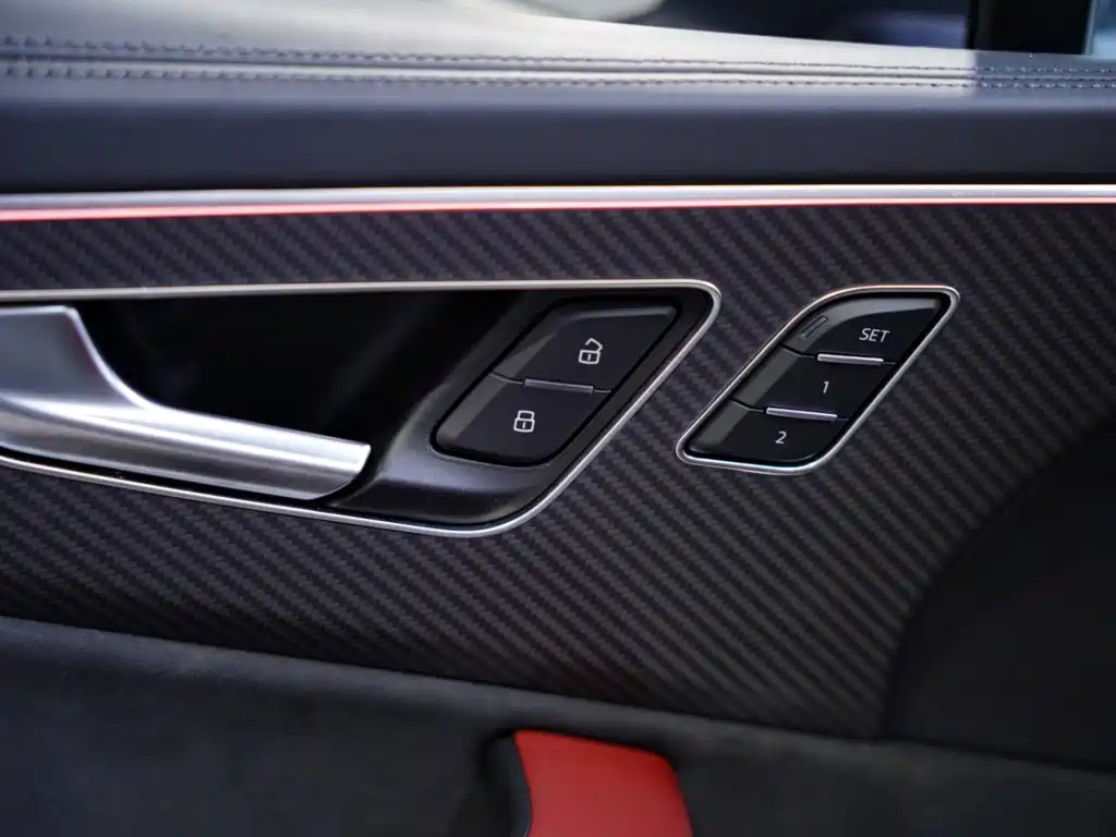 Audi SQ7 — миниатюра 15