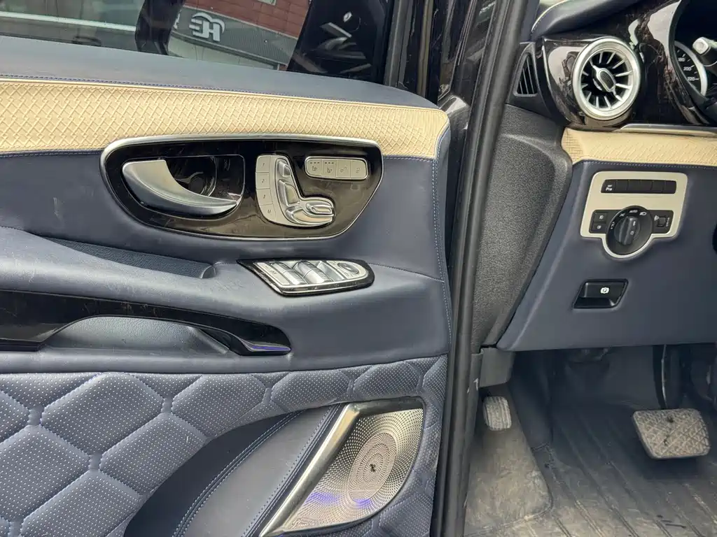Mercedes-Benz Vito — миниатюра 6