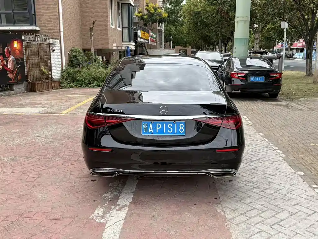 Mercedes-Benz S-Class — миниатюра 4