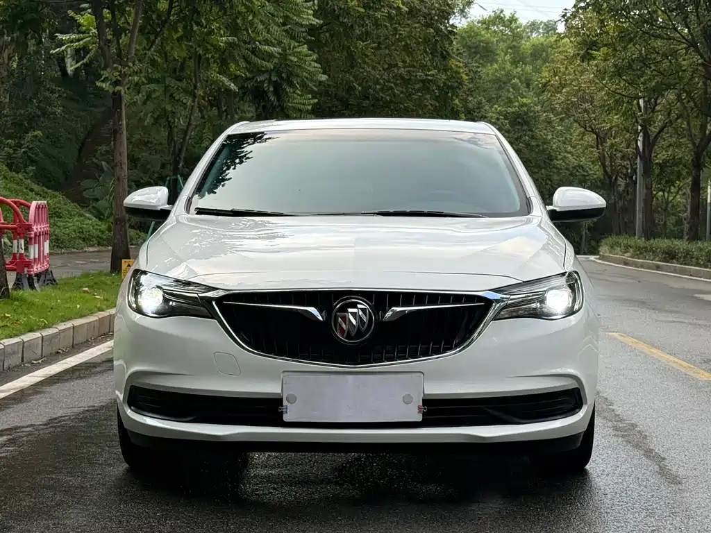Buick Excelle — миниатюра 2