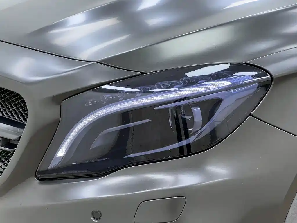 Mercedes-Benz GLA AMG — миниатюра 8