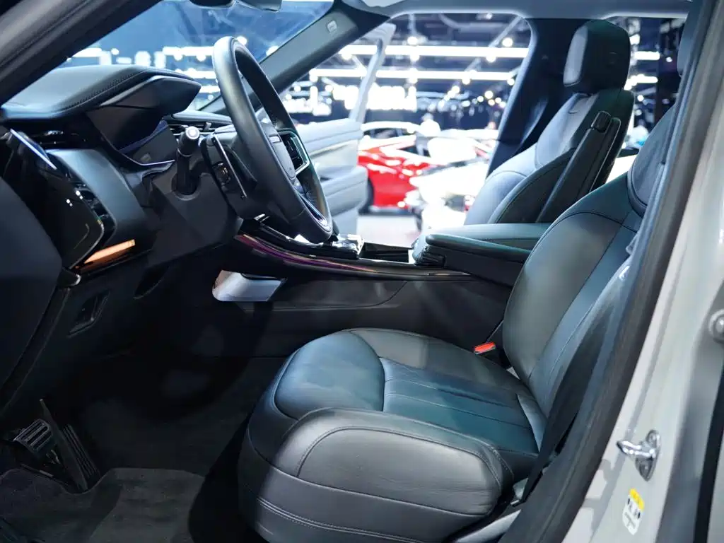 Land Rover Sport — миниатюра 10
