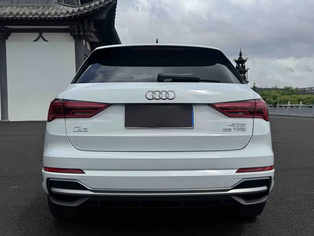 Audi Q3 2022 35 TFSI Fashion