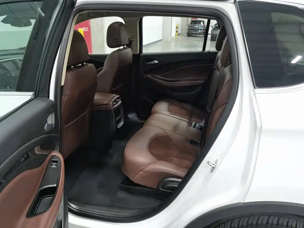 Buick Envision Plus — миниатюра 15