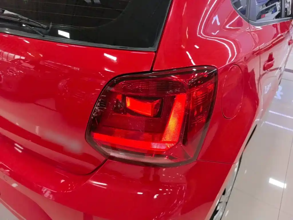 Volkswagen Polo — миниатюра 8