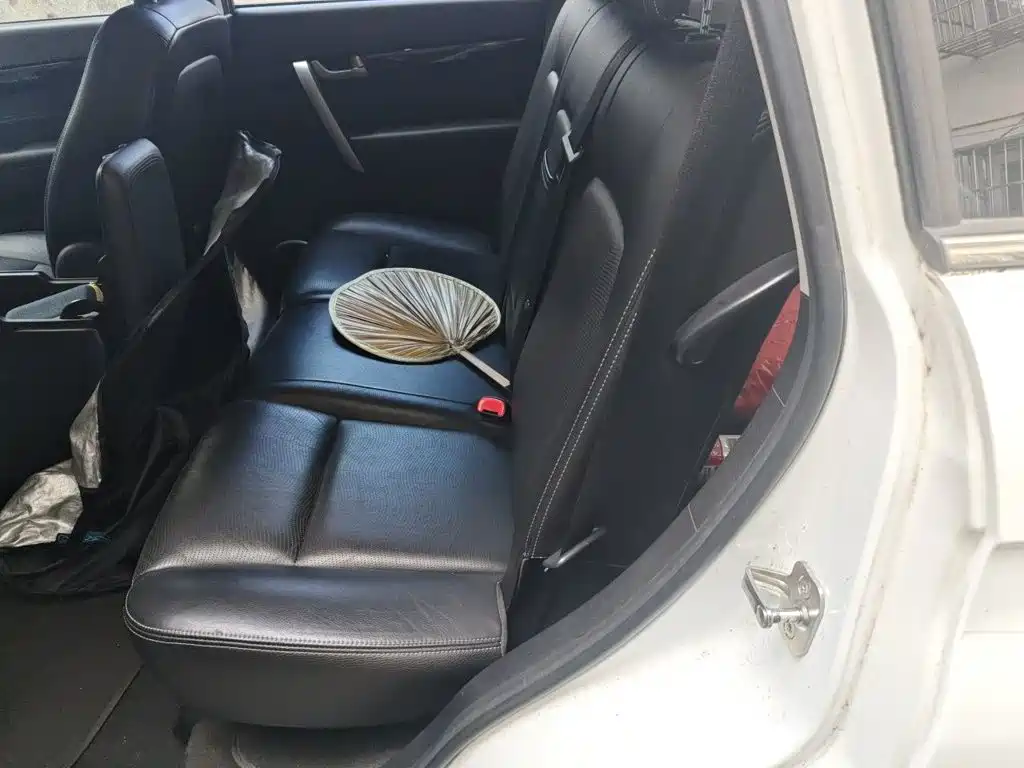 Chevrolet Captiva — миниатюра 14